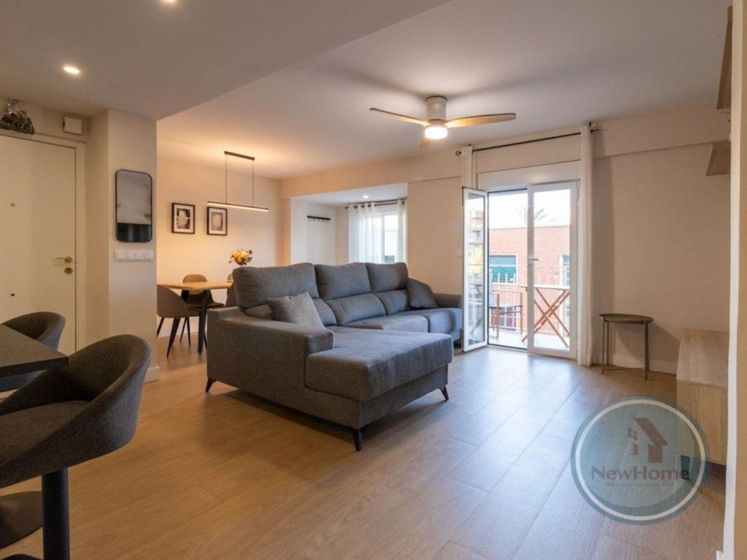 Sale of apartment in Piso en Calle del Capità Antoni Mena, Pont Nou-Corazón de Jesús, Elche / Elx, Elche / Elx
photo 4