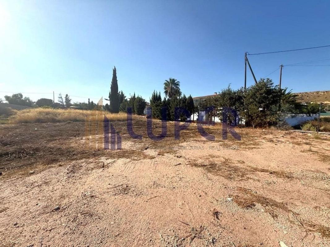 Terreno en venta en San Vicente del Raspeig, Alicante photo 1