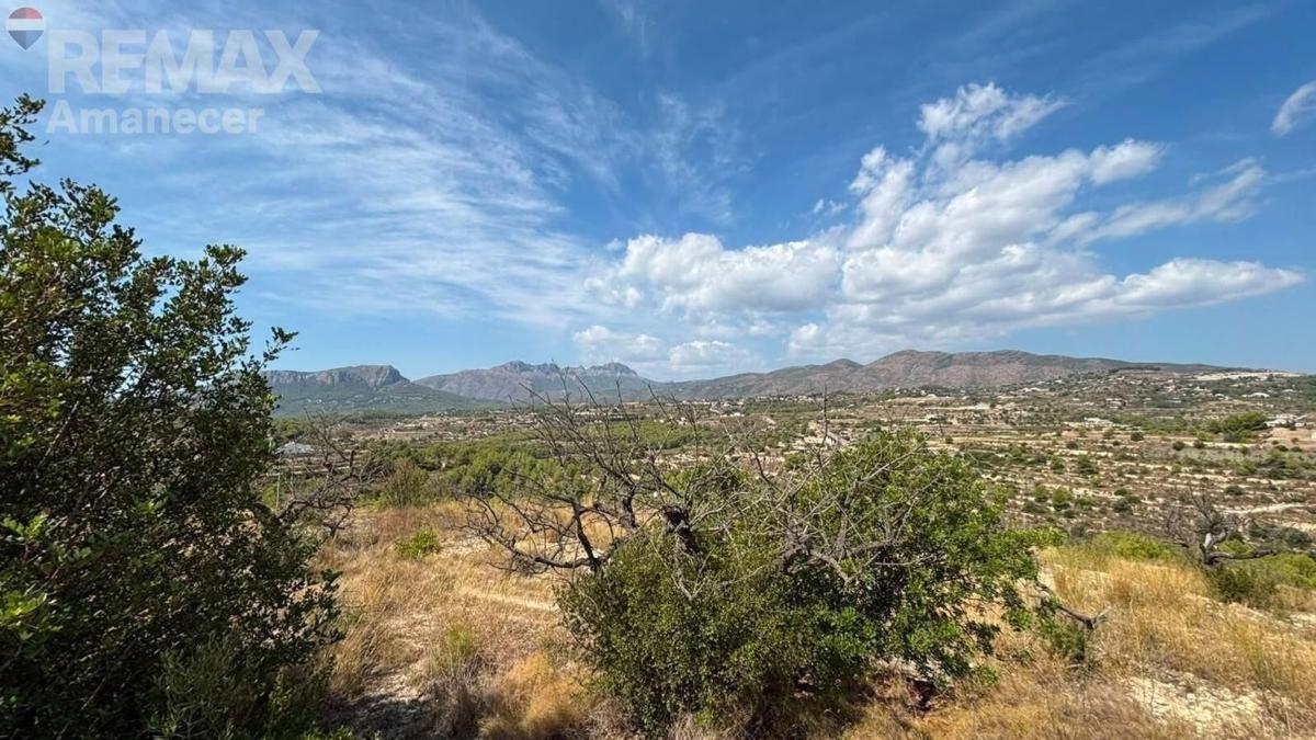Terreno en venta en Benissa, Alicante photo 2