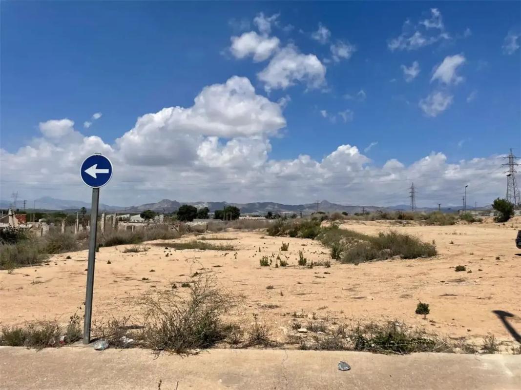 Działka na sprzedaż w Redovan, Alicante photo 3
