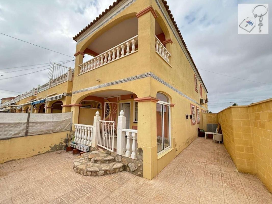Sprzedaż duplexu w Dúplex en Calle Rembrandt, 22, La Siesta - El Salado - Torreta, Torrevieja, Torrevieja photo 1