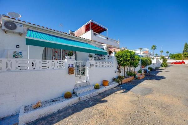 Sale of flat in Piso en Calle Zarauz, La Siesta - El Salado - Torreta, Torrevieja, Torrevieja
 photo 4
