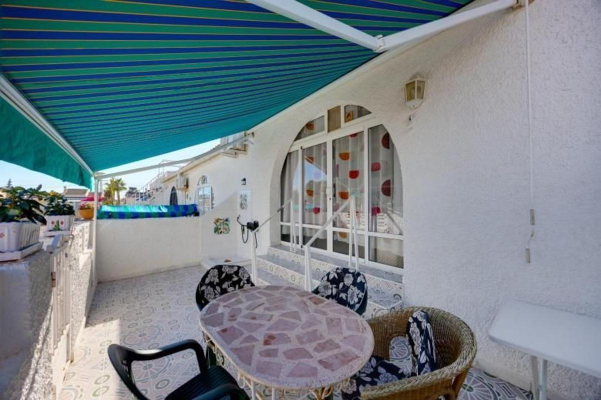 Продажа квартиры на Piso en Calle Zarauz, La Siesta - El Salado - Torreta, Torrevieja, Торревьеха
photo 5