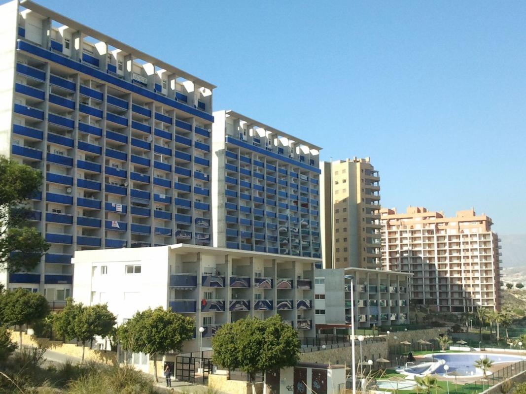 Продажа квартиры на Piso en Avenida mestral, 1, Las Azaleas - Alkadir, La Villajoyosa / Vila Joiosa, Ла Виллахойоса / Вила Хойоса
photo 2