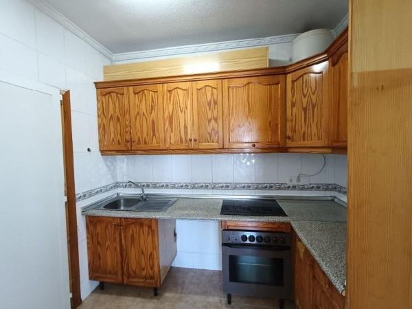 Chalet pareado en Calle Einstein, Zona los Frutales, Torrevieja photo 4