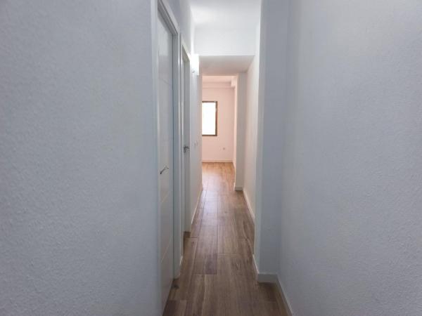 Продажа квартиры на Piso en Avenida Ancha de Castelar, Centro, San Vicente del Raspeig, Сан-Висенте-дель-Распейг
thumbnail 3