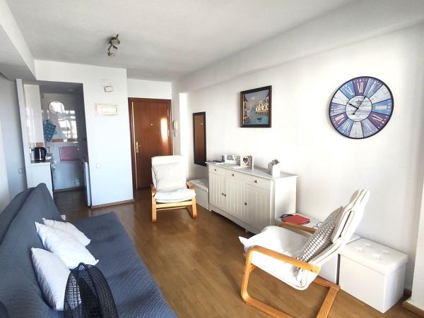 Продажа квартиры на Piso en Avenida República Argentina, 5, Playa de Poniente, Benidorm, Бенидорм
thumbnail 2