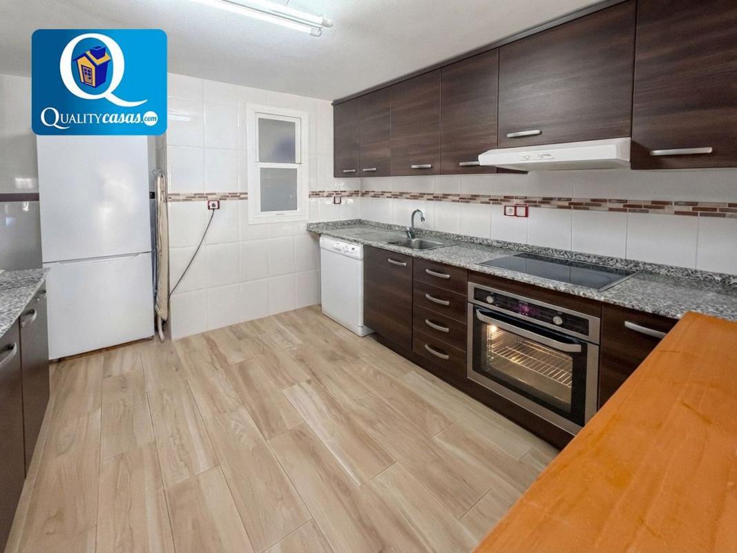 Продажа квартиры на Piso en Pueblo Español - Coveta Fumá, El Campello, Эль Кампельо
 photo 4
