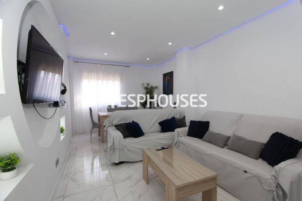 Продажа квартиры на Piso en Puerto Deportivo, Guardamar del Segura, Гуардамар-дель-Сегура
thumbnail 2