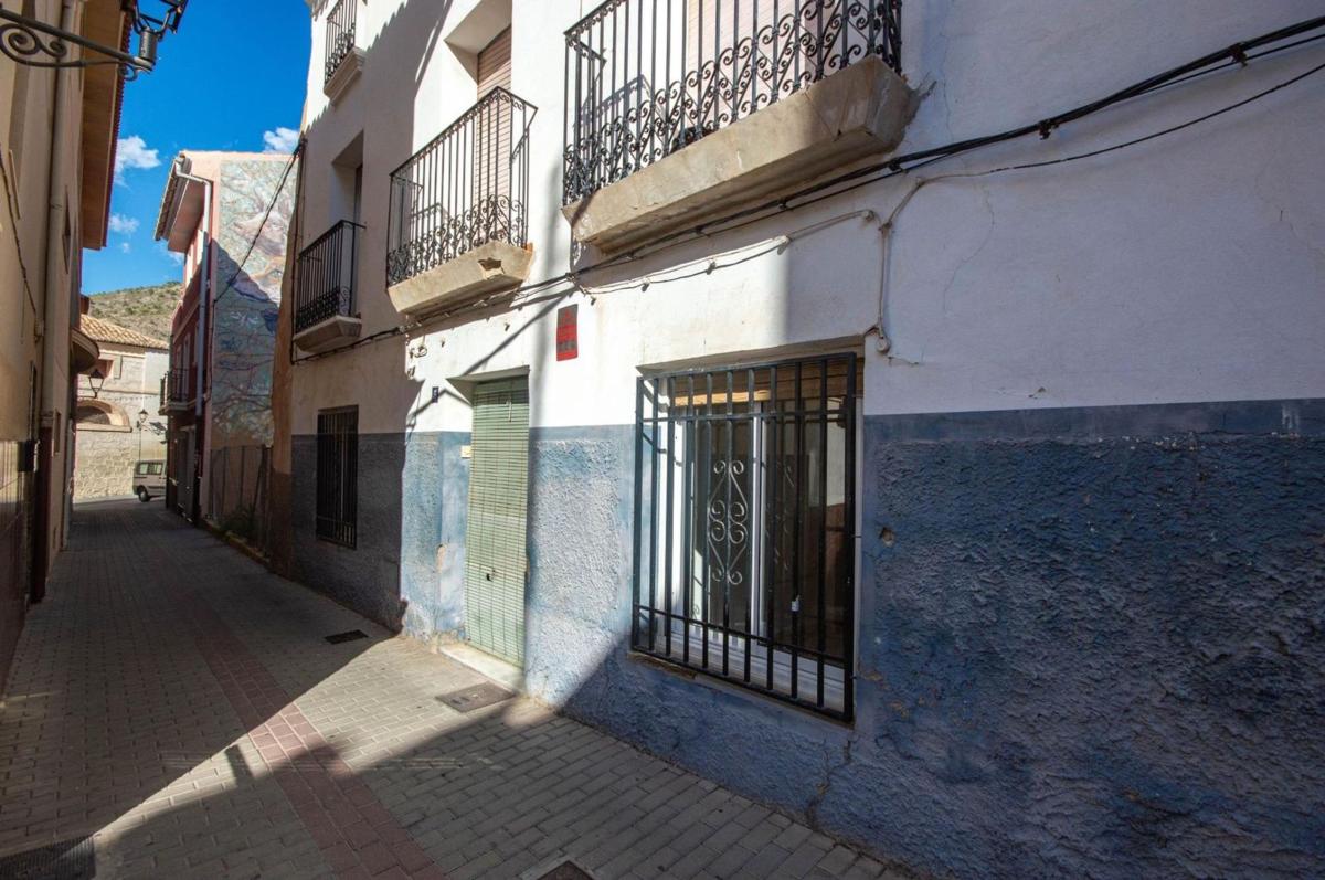 Properties for sale and rent in Spain photo 2