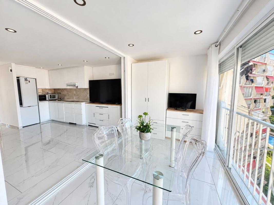 Продажа квартиры на Piso en Avenida de Montecarlo, Zona Sierra Helada, Benidorm, Бенидорм
photo 3
