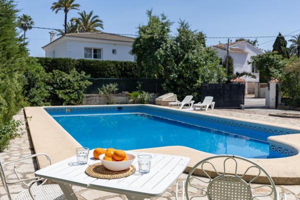 Casa o chalet independiente en Camino Ample, Les Rotes/Las Rotas, Denia thumbnail 2