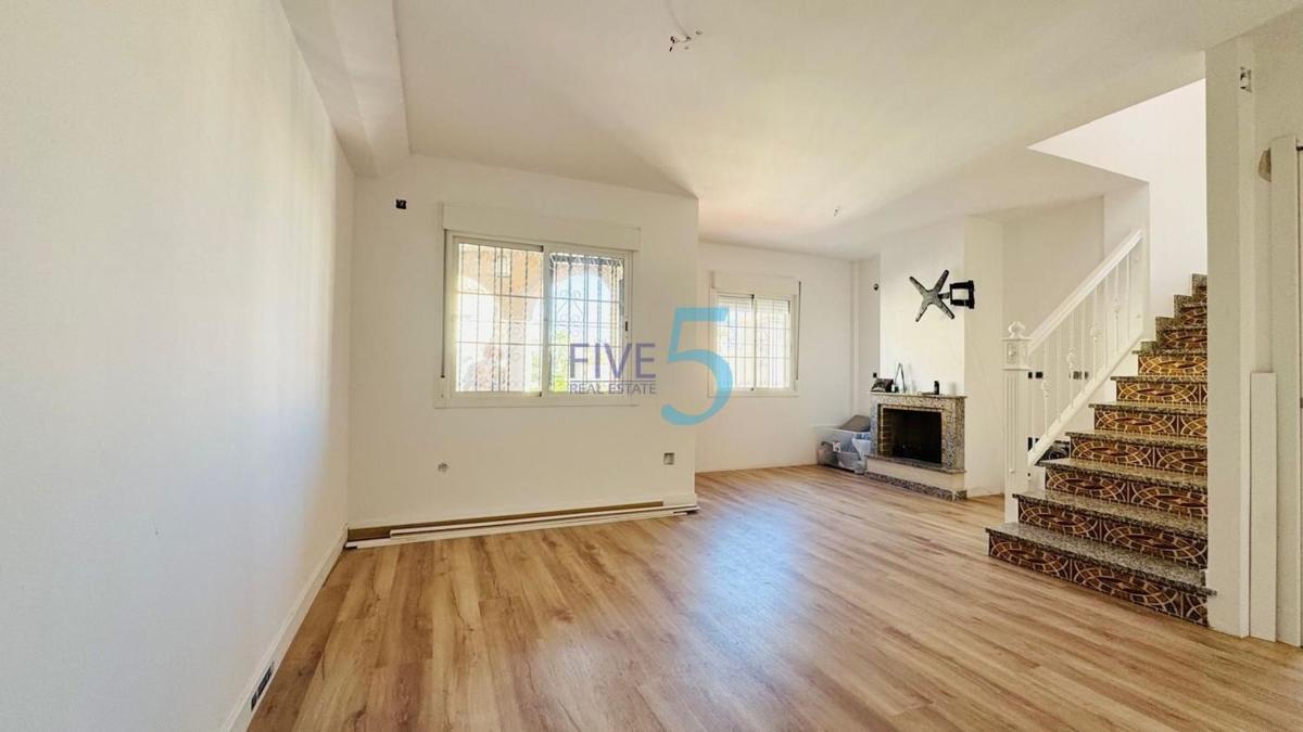 Sale of independent chalet in Casa o chalet en Las Filipinas, Orihuela, Orihuela
photo 3