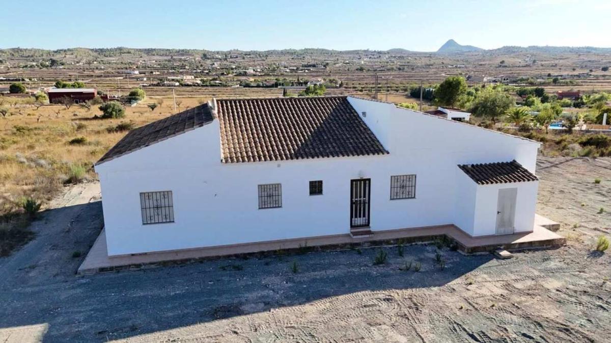 Продажа отдельного шале в Casa o chalet en Hondón de los Frailes, Хондон-де-лос-Фрайлес photo 4