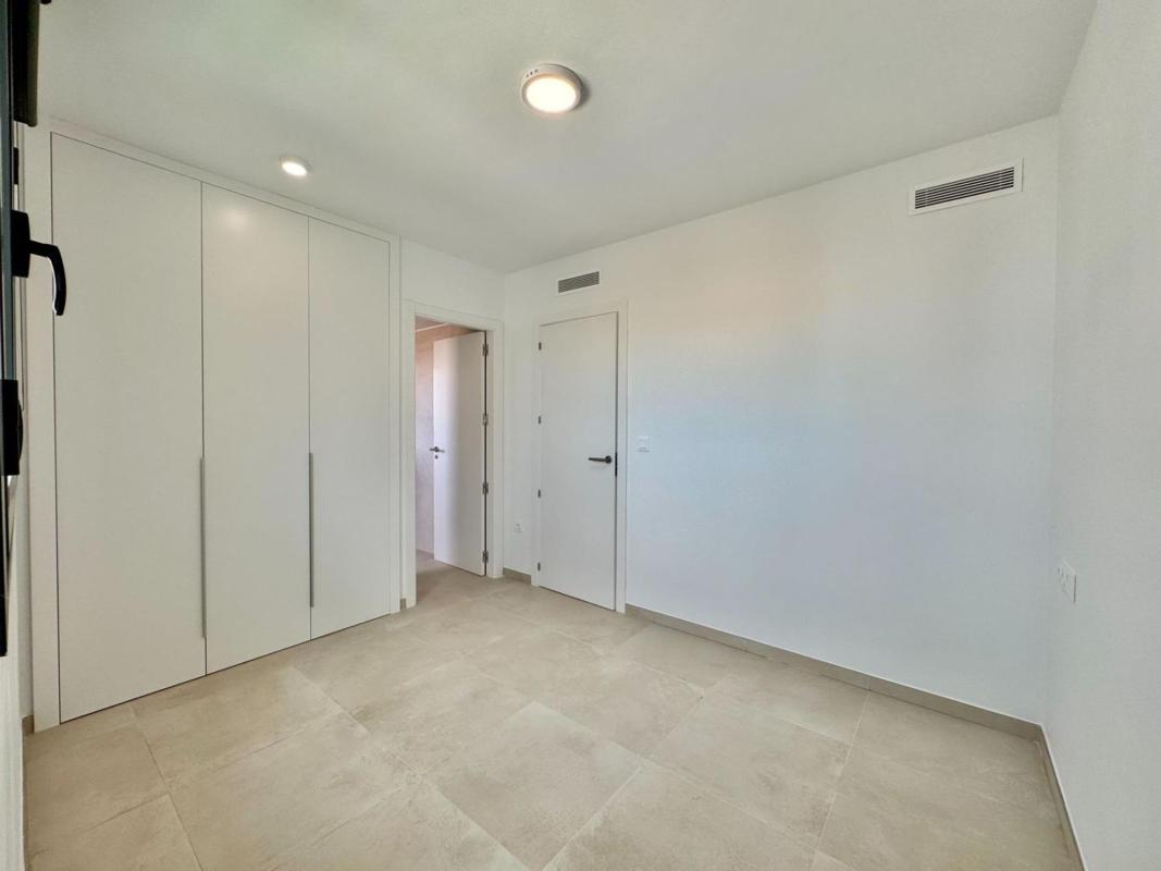Продажа квартиры на Piso en La Florida, Alicante / Alacant, Аликанте / Алакант
 photo 5