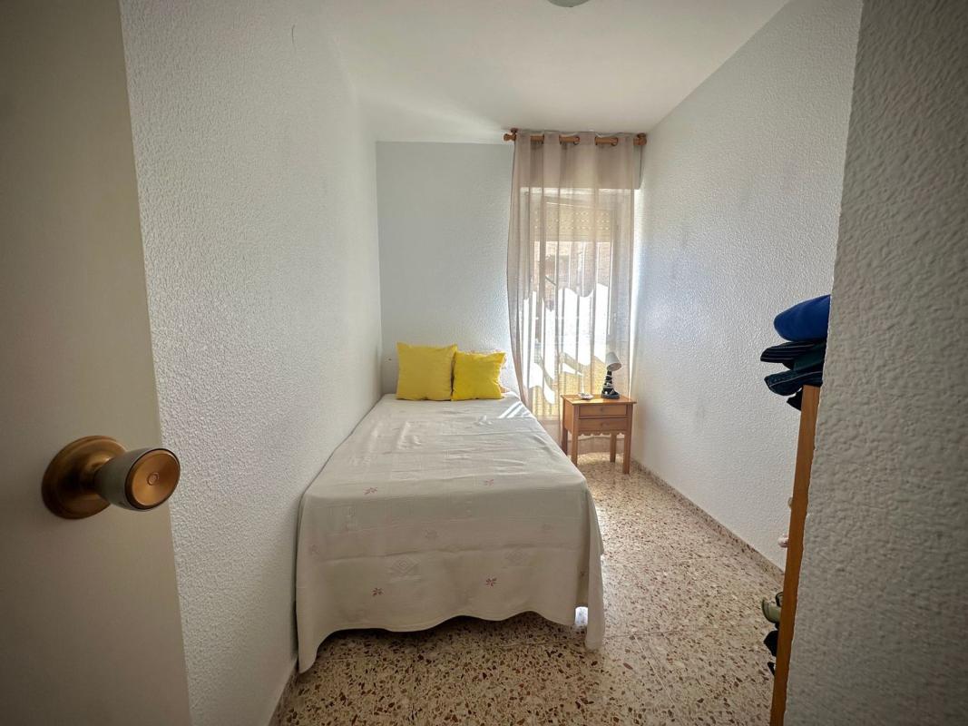 Venta de piso en Piso en Avenida Doctor Mariano Ruiz Canovas, Playa de los Locos, Torrevieja, Torrevieja
photo 4