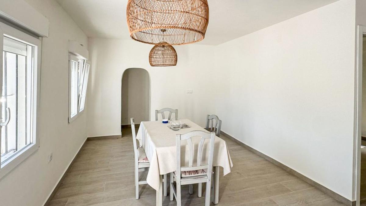 Sale of independent chalet in Casa o chalet en Les Rotes/Las Rotas, Denia, Denia
photo 4