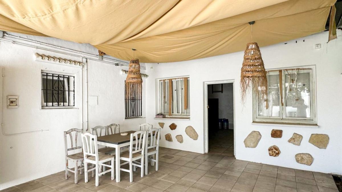 Sale of independent chalet in Casa o chalet en Les Rotes/Las Rotas, Denia, Denia
photo 5