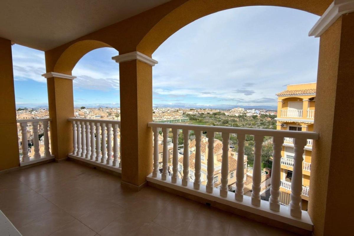 Продажа пентхауса на Ático en Aguas Nuevas, Torrevieja, Торревьеха photo 3