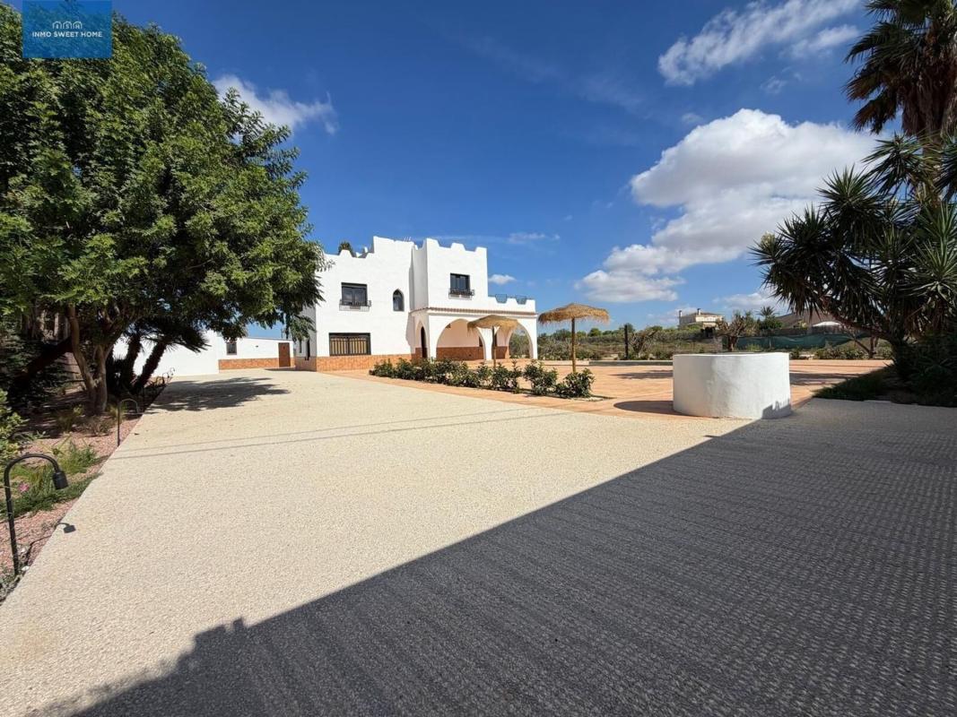 Properties for sale and rent in Spain photo 3