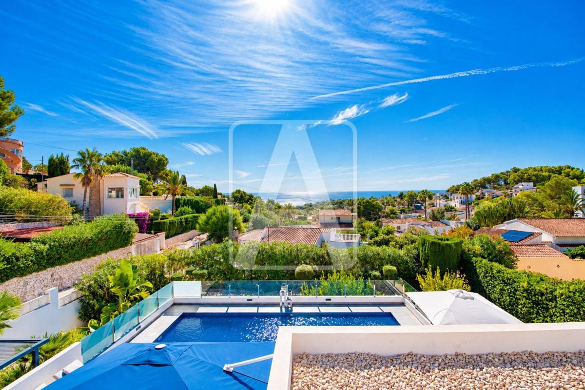 Venta de chalet independiente en Casa o chalet en Cala Advocat - Baladrar, Benissa, Benissa
 photo 2