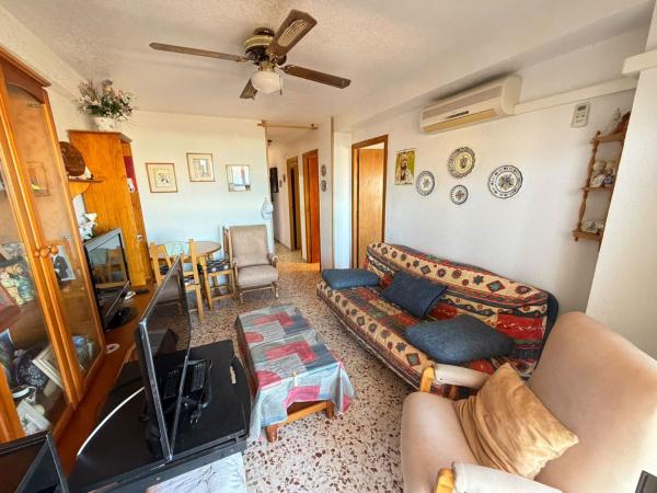 Venta de piso en Piso en Calle Bogavante, 2, Cabo Cervera, Torrevieja, Torrevieja
photo 1