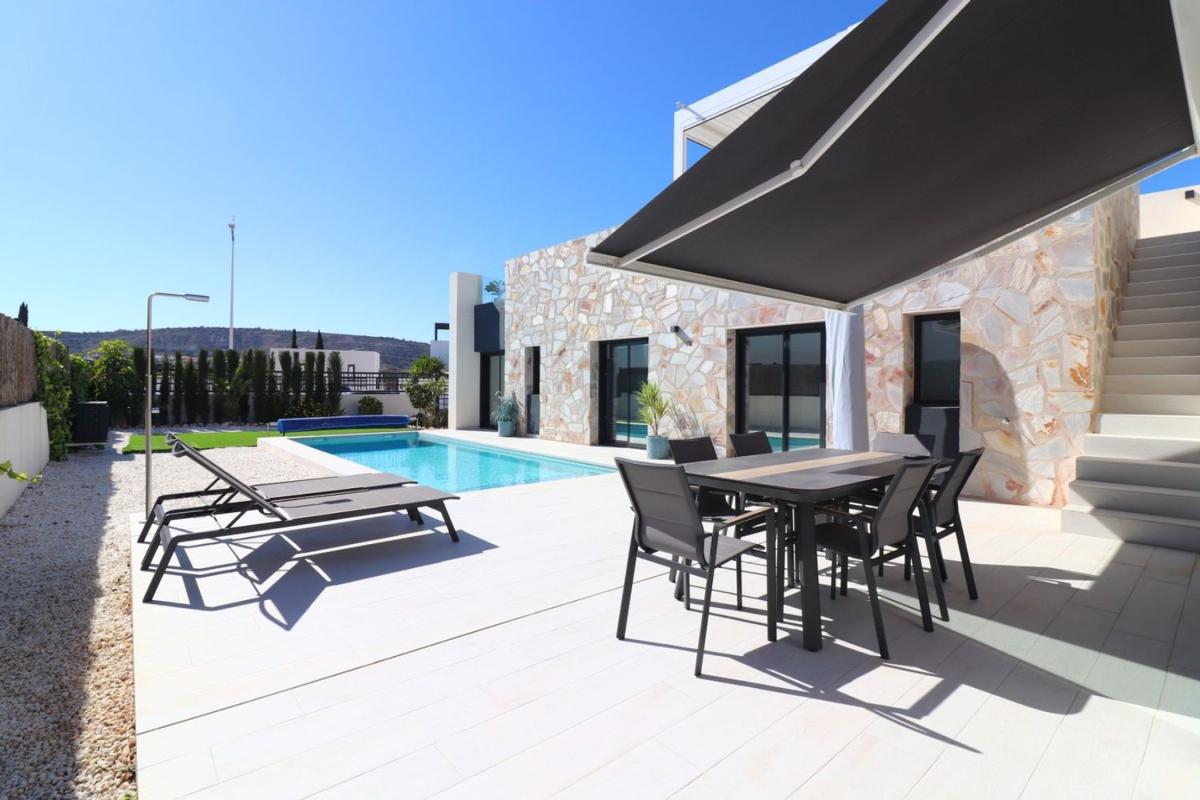 Properties for sale and rent in Spain photo 3