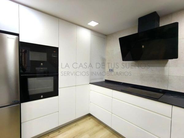 Sale of flat in Piso en Avenida de Madrid, Petrer, Petrer
 photo 4