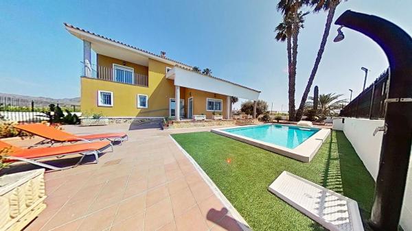 Casa o chalet independiente en Desamparados-Hurchillo-Torremendo, Orihuela photo 1