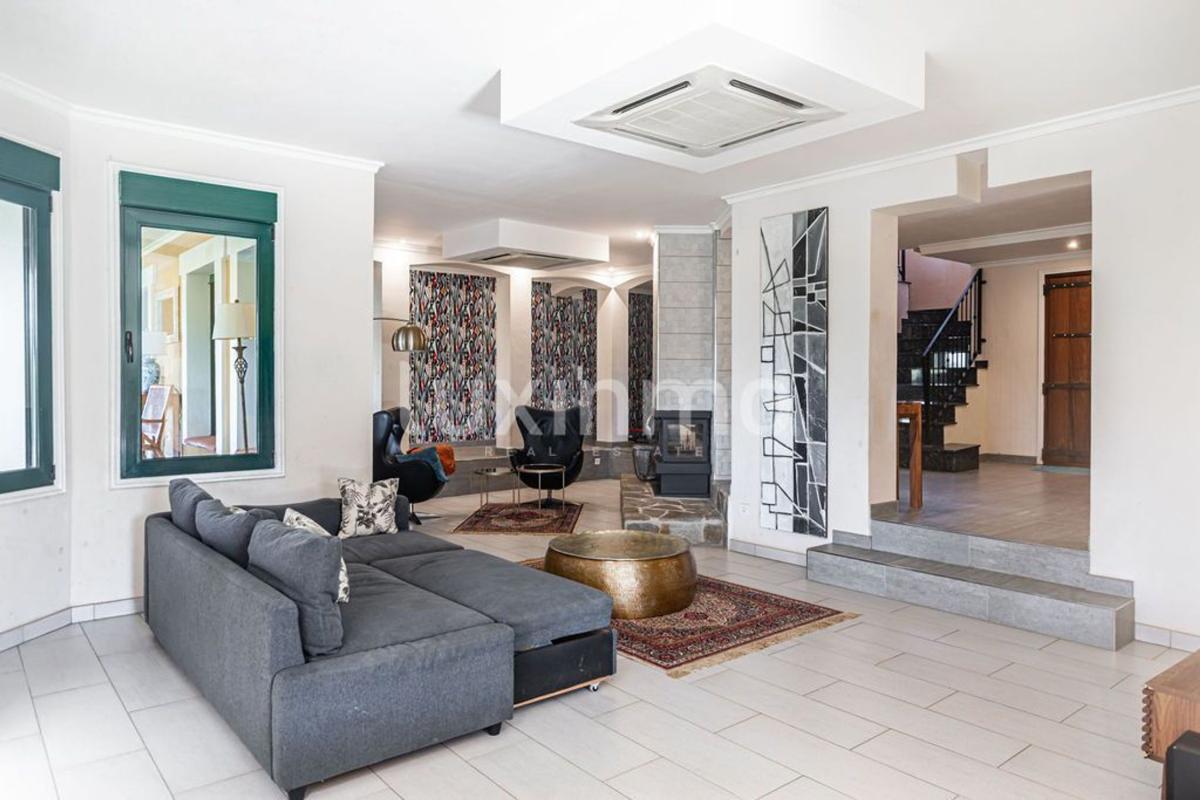 Properties for sale and rent in Spain photo 4