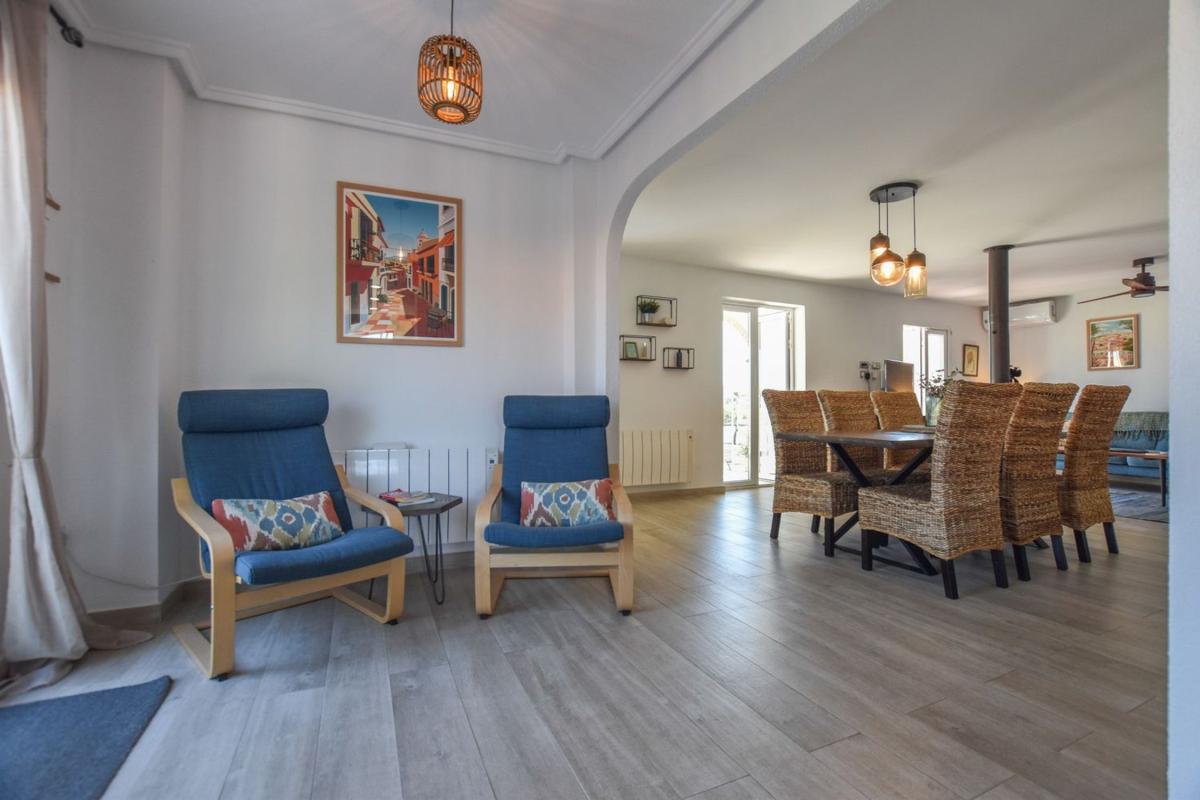 Properties for sale and rent in Spain photo 5