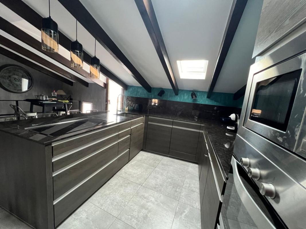 Недвижимость на продажу и в аренду в Испании photo 2