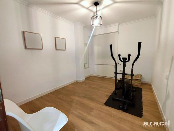 Sale of flat in Piso en Centro - Zona Alta, Alcoy / Alcoi, Alcoy
thumbnail 3