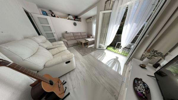 Venta de piso en Piso en Calle de San Carlos, Carolinas Bajas, Alicante / Alacant, Alicante / Alacant
 photo 4