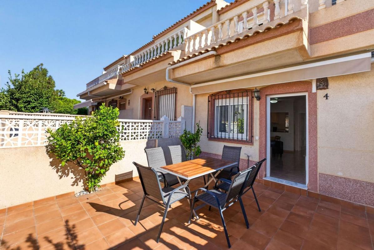 Properties for sale and rent in Spain photo 3