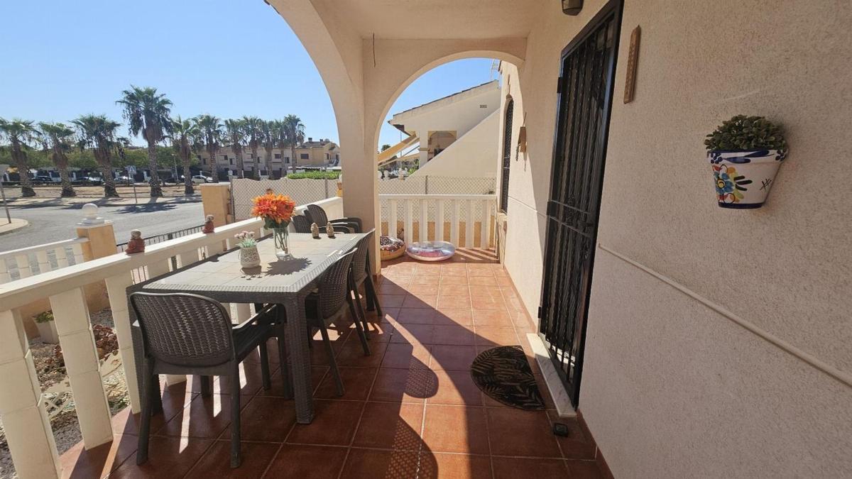 Sprzedaż duplexu w Dúplex en Lomas de Cabo Roig, Orihuela, Orihuela photo 4