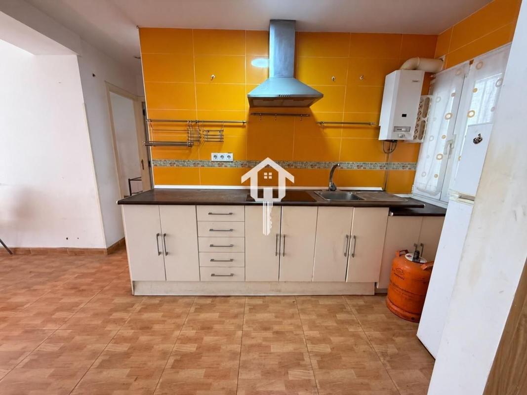 Sale of apartment in Piso en Calle Felipe Herrero Arias, Plà del Bon Repòs-La Goteta, Alicante / Alacant, Alicante
photo 4