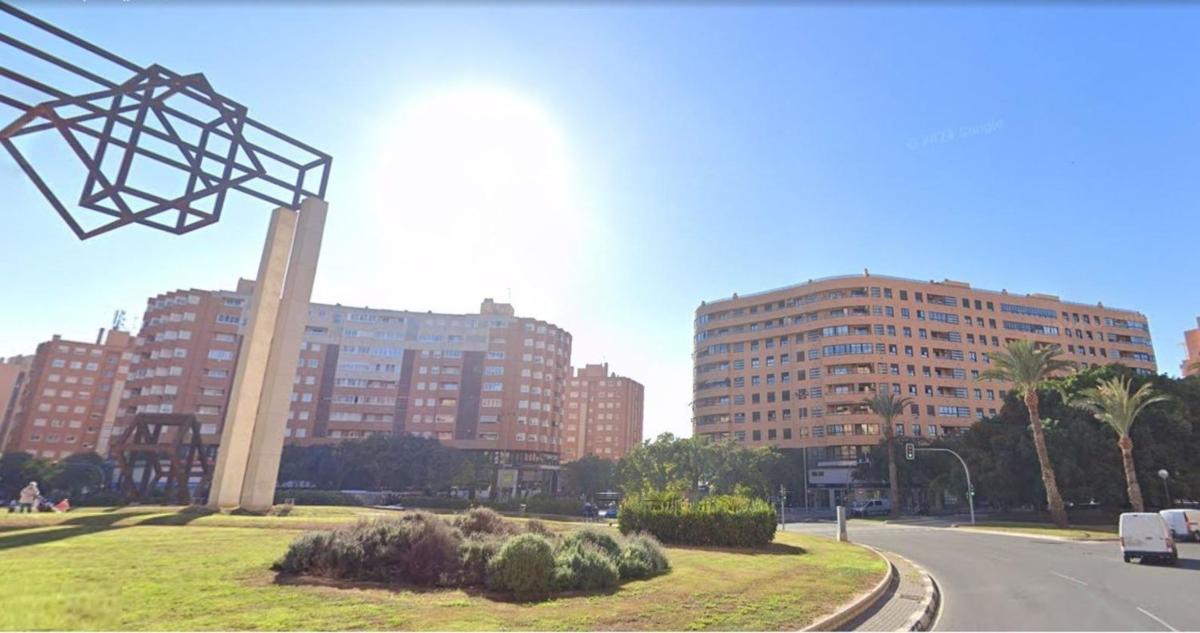 Sprzedaż mieszkania w Piso en Calle Polop, 6, Garbinet - Parque de las Avenidas, Alicante / Alacant, Alicante / Alacant
photo 1