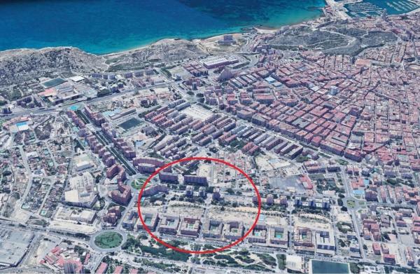 Sale of flat in Piso en Calle Polop, 6, Garbinet - Parque de las Avenidas, Alicante / Alacant, Alicante
 photo 4