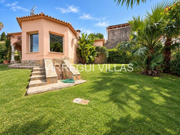 Casa o chalet independiente en El Montgó, Denia thumbnail 3