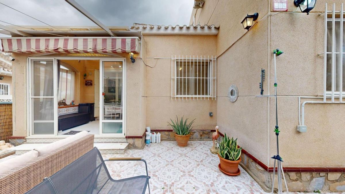 Properties for sale and rent in Spain photo 4