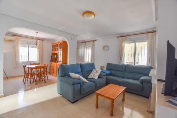 Casa o chalet independiente en Calle Luxemburgo, 73 c, Monte y Mar, Gran Alacant thumbnail 3