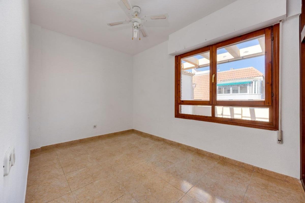Penthouse sale in Ático en Calle Urbano Arregui, El Acequión, Torrevieja, Torrevieja photo 5