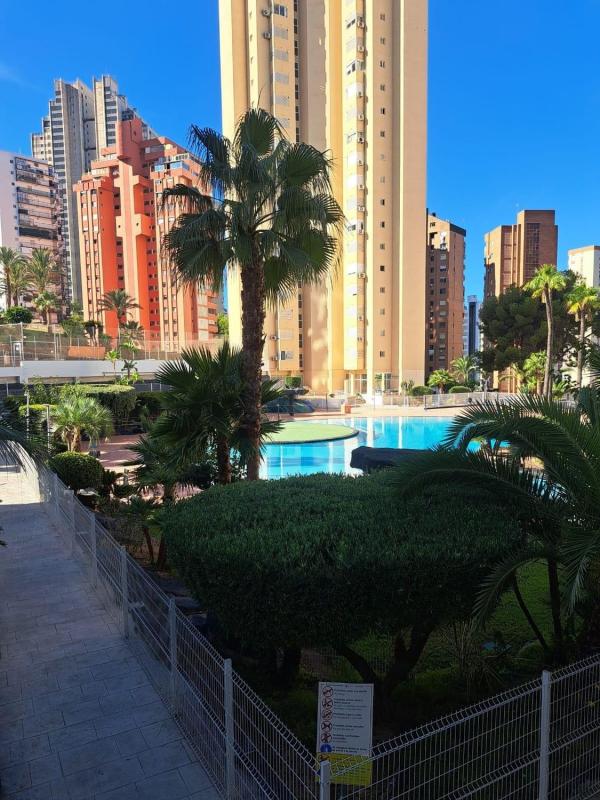 Venta de piso en Piso en Calle de Londres, Zona Sierra Helada, Benidorm, Benidorm
photo 3