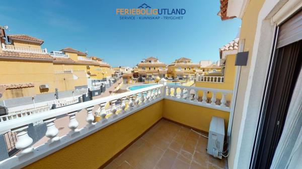Chalet adosado en Calle Pavo Real, 42, La Chismosa, Orihuela photo 1