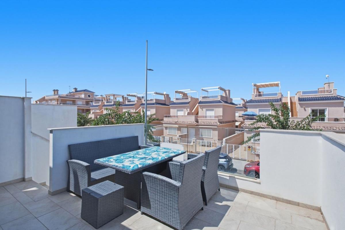 Sale of apartment in Piso en Calle Gladiolo, El Mojón, Pilar de la Horadada, Pilar de la Horadada
photo 5