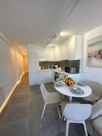 Sale of flat in Piso en Paseo Navarra, Miramar - Torre del Moro, Torrevieja, Torrevieja
 photo 1