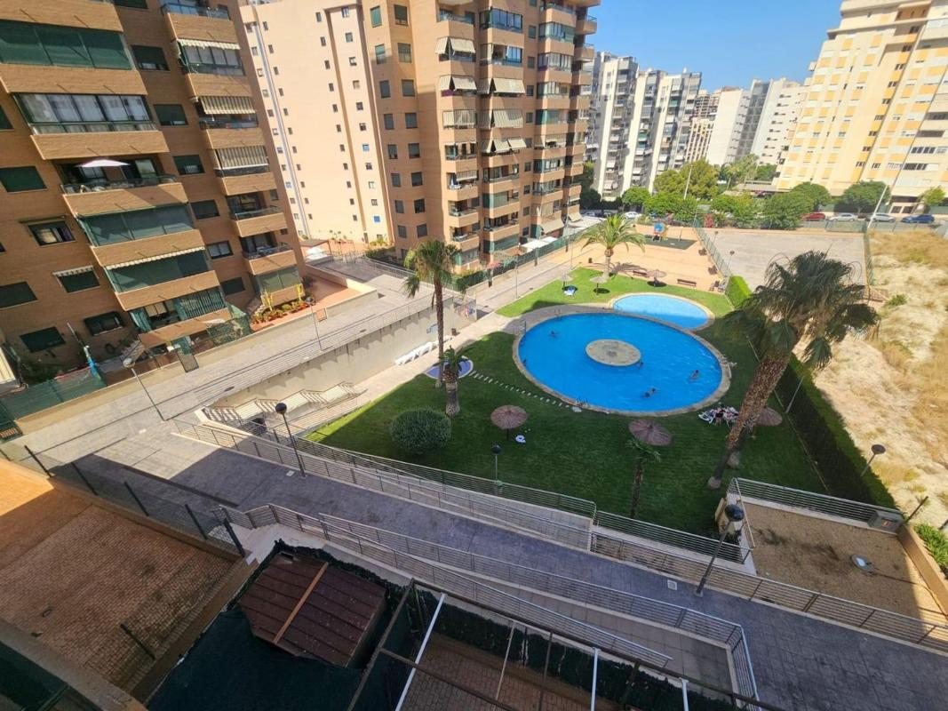 Sale of apartment in Piso en Avenida Mestral, 2, Cala Alta - Veramar, La Villajoyosa / Vila Joiosa, La Villajoyosa / Vila Joiosa
photo 1