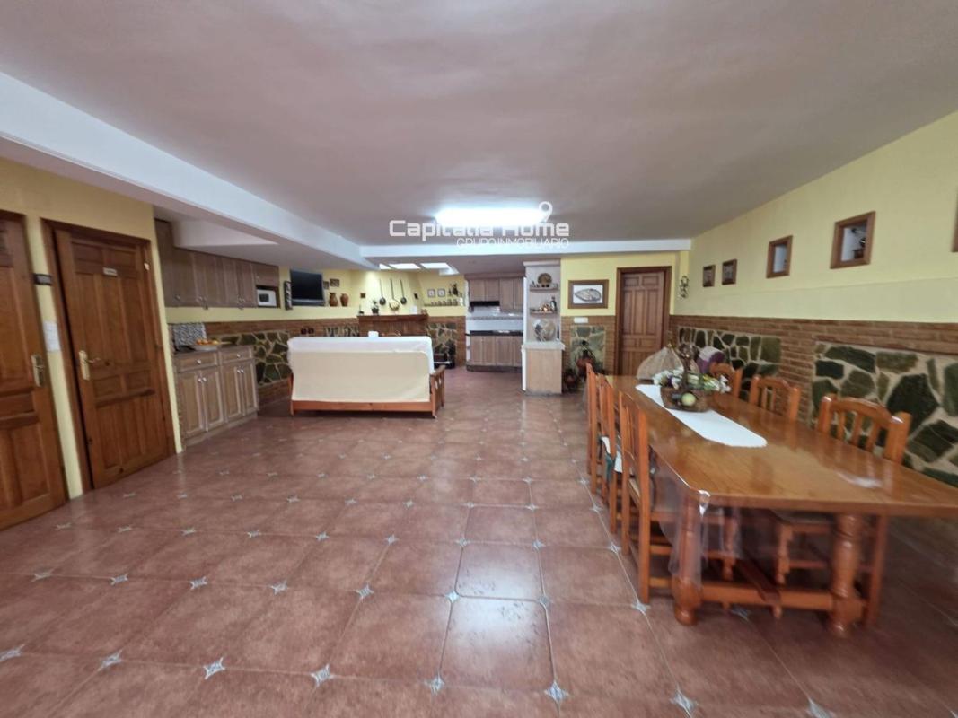 Venta de chalet independiente en Casa o chalet en Calle Nueva, Maestro Carrascosa - Banda de Música, Villena, Villena
photo 1