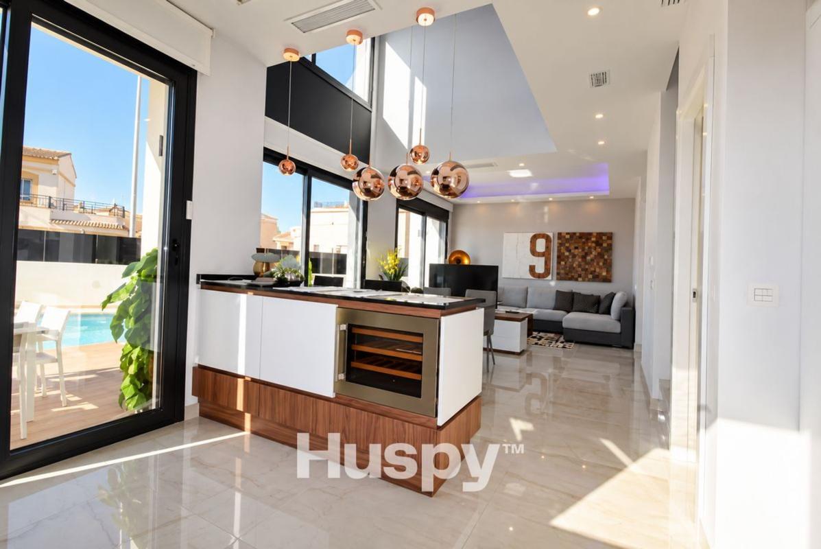 Properties for sale and rent in Spain photo 2